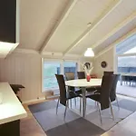 Alruna - 150m From The Sea By Interhome
