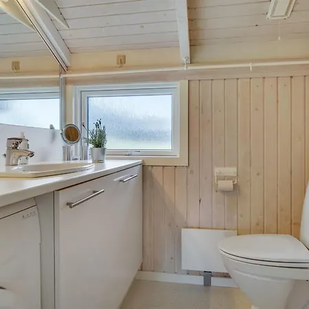 Ferienhaus Alruna - 150m From The Sea By Interhome *