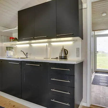 Alruna - 150m From The Sea By Interhome *
